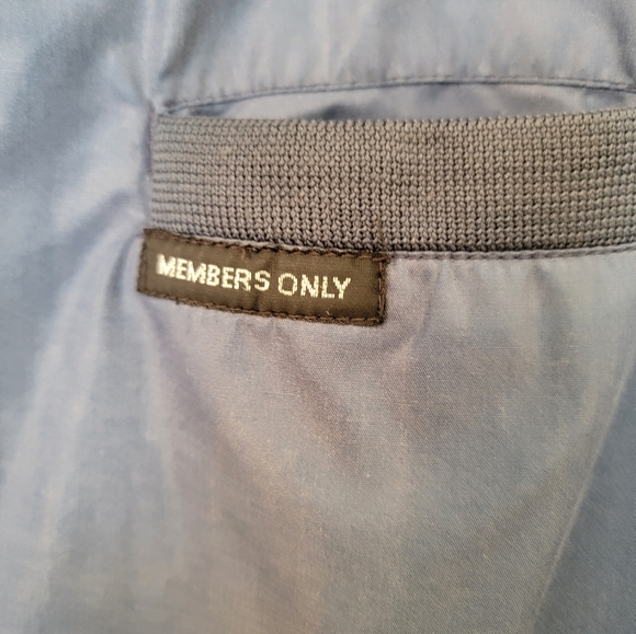 Member's Only jacket - Picture 2 of 5